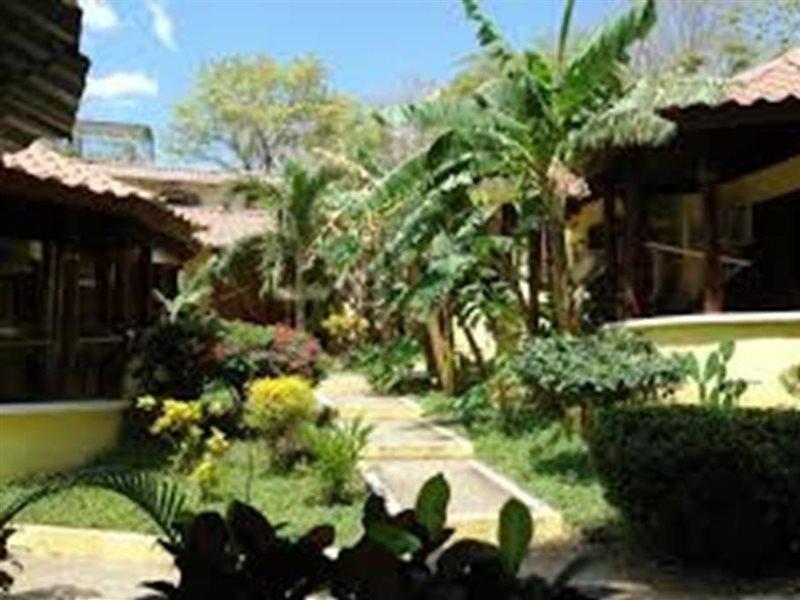 El Milagro Hotel Tamarindo Exterior photo