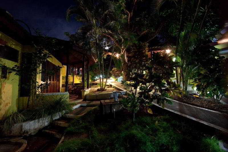 El Milagro Hotel Tamarindo Exterior photo