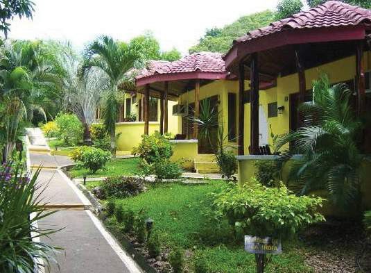 El Milagro Hotel Tamarindo Exterior photo